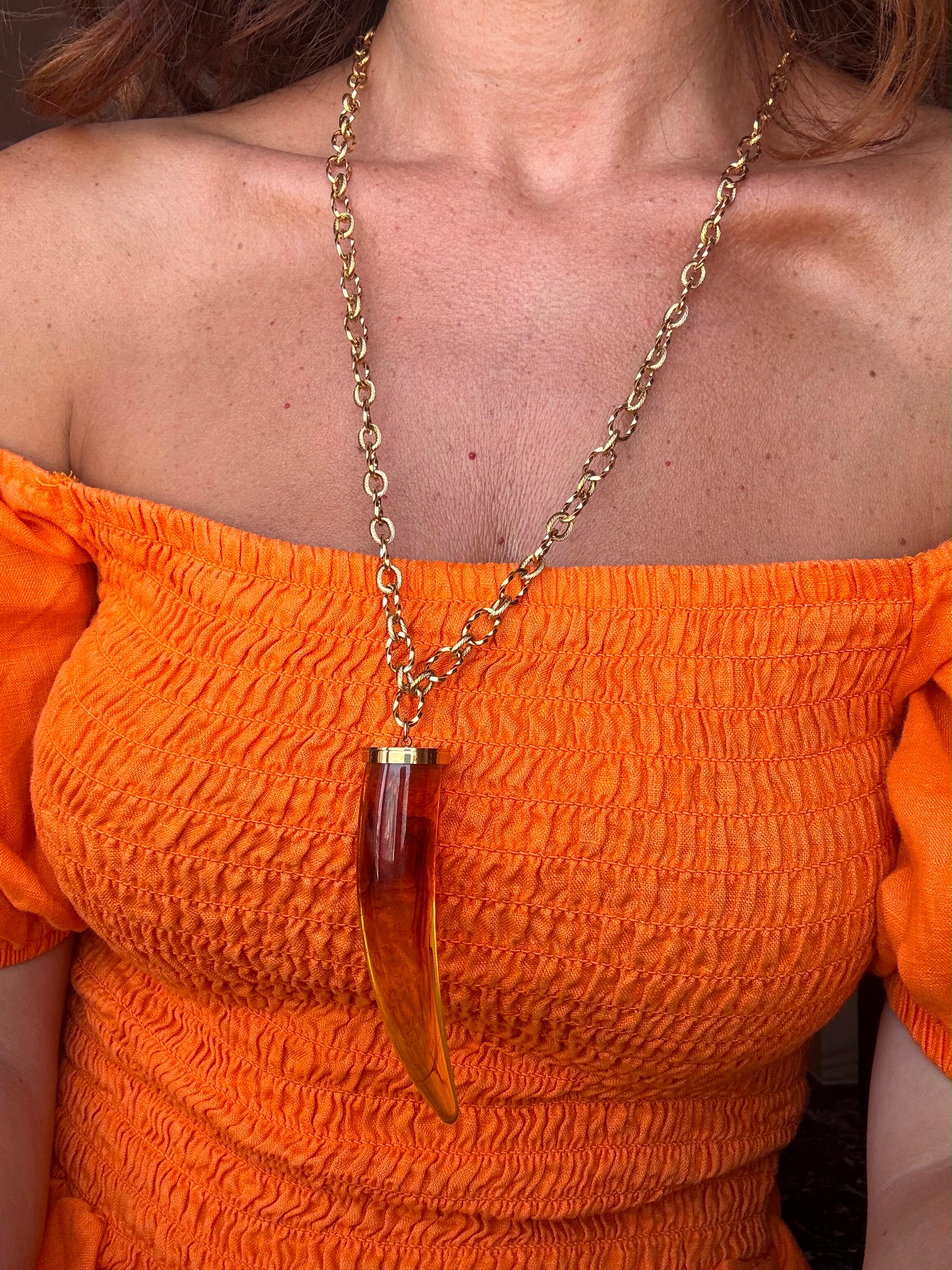 Collana Horn
