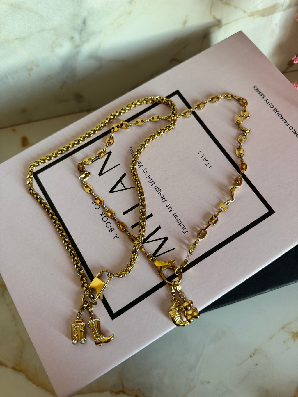Collana Moschettone