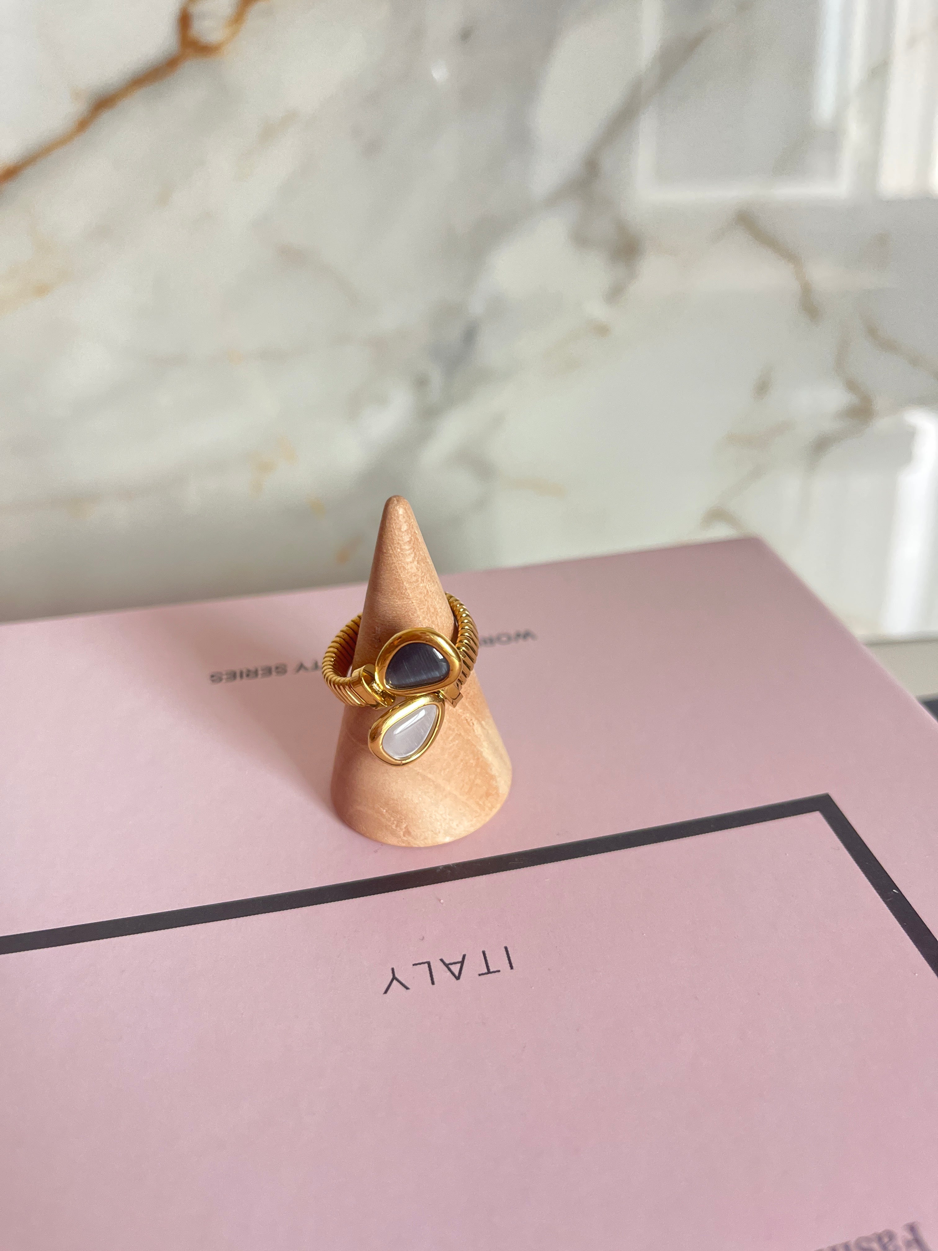 Anello Snake