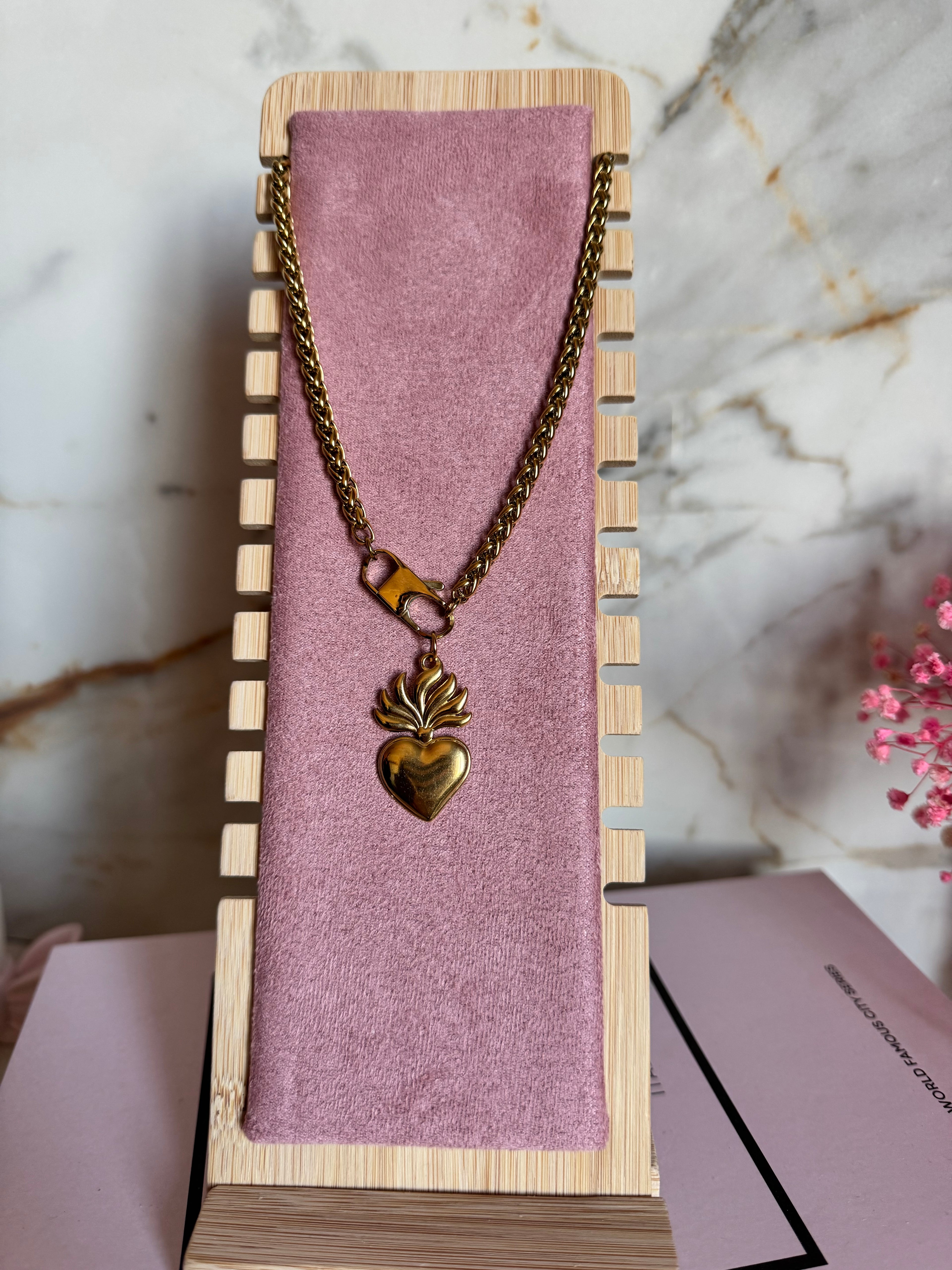 Collana Moschettone