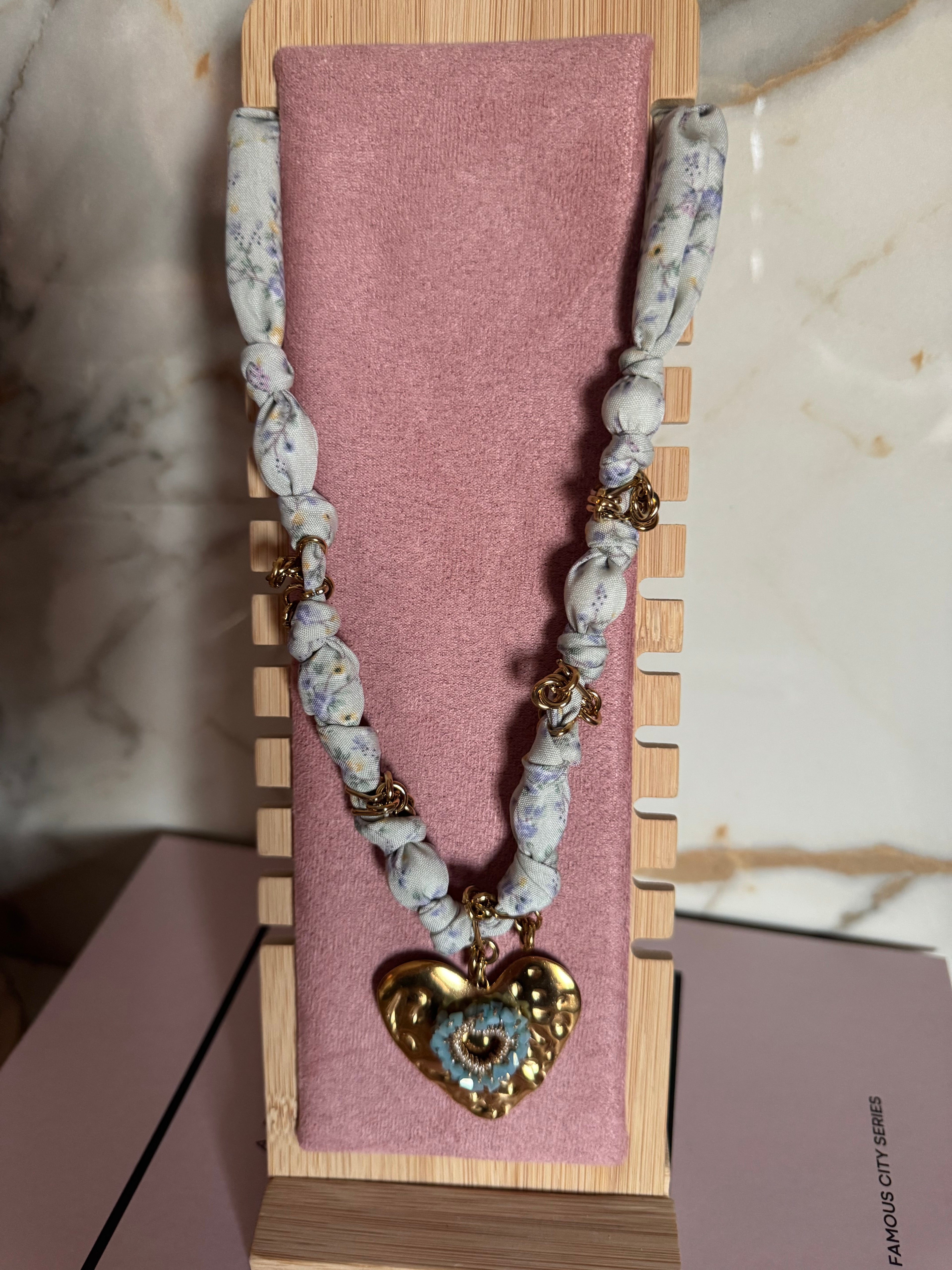 Collana Foulard