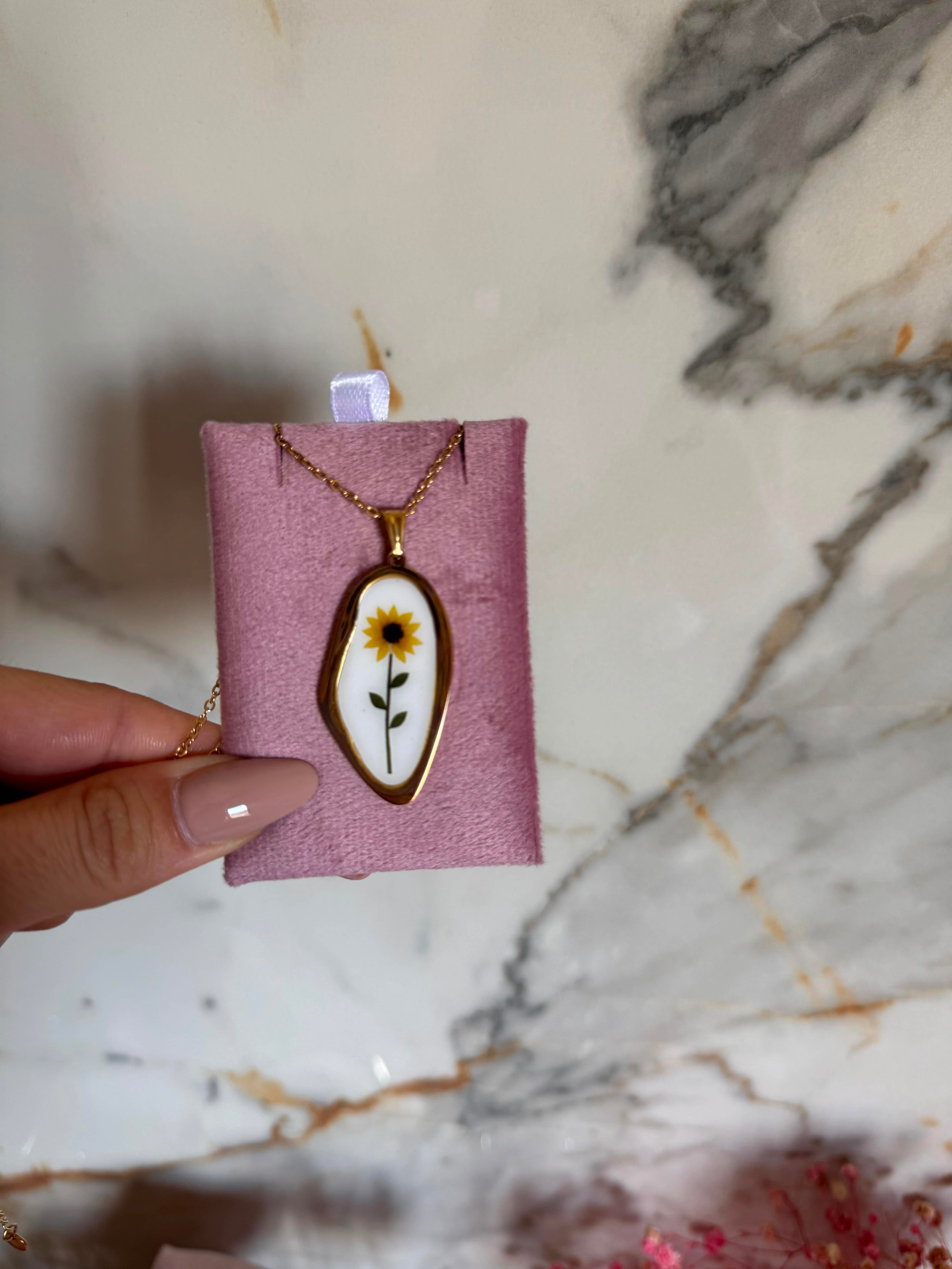 Collana Targhetta Girasole