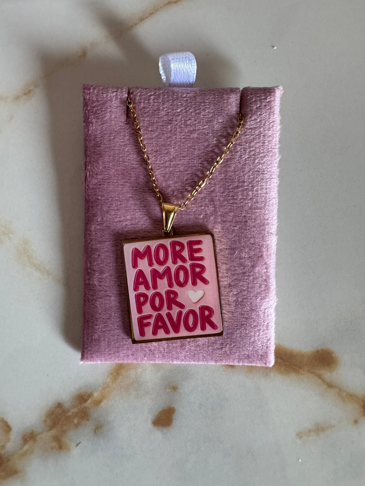 Collana More Amor Por Favor
