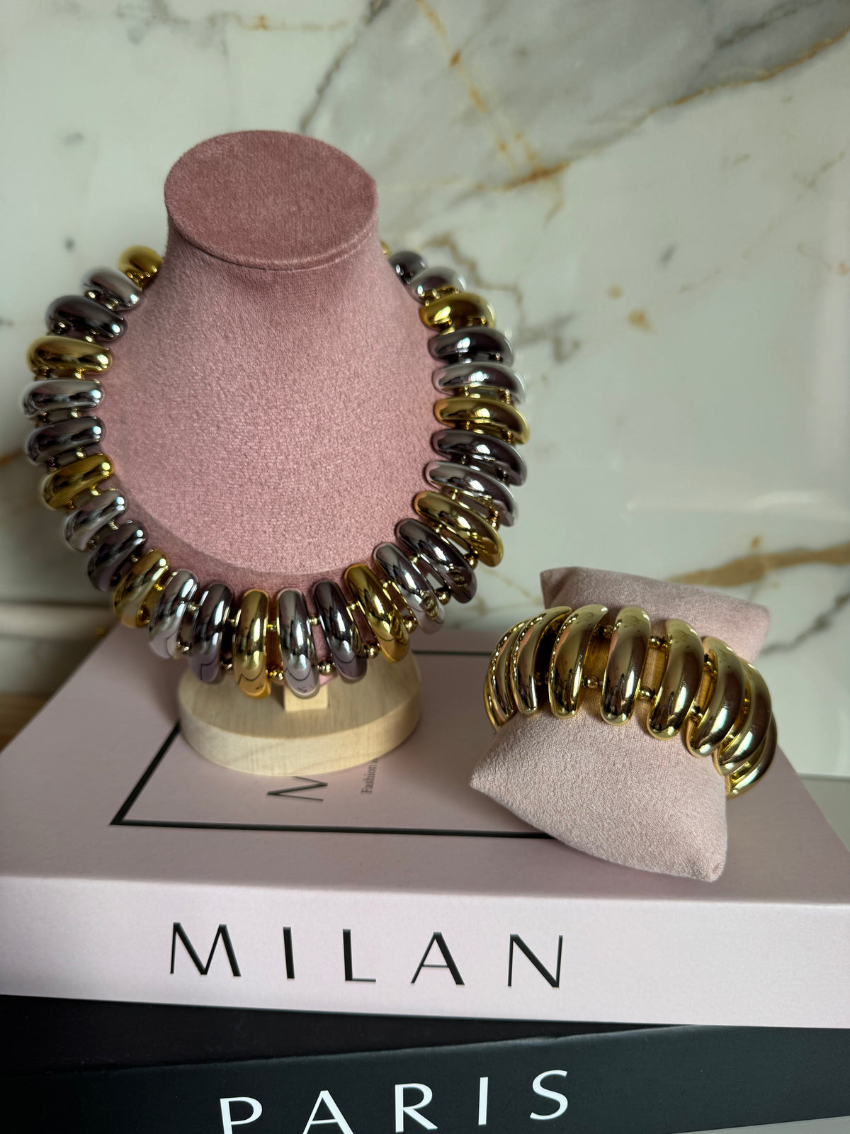 Collana Alma